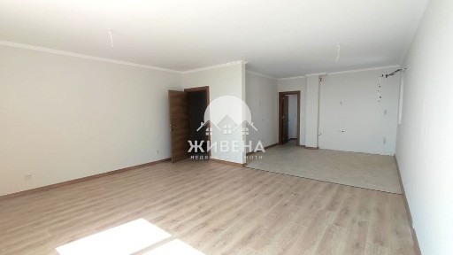 Просторен 3-стаен апартамент, 132 кв. м, кв. Виница, морска панорама