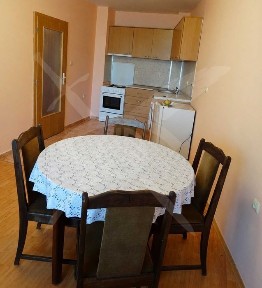 Двустаен апартамент на центъра на Пловдив - 1404771