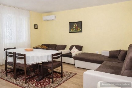 Двустаен апартамент в гр. Варна, к. к. Златни пясъци!