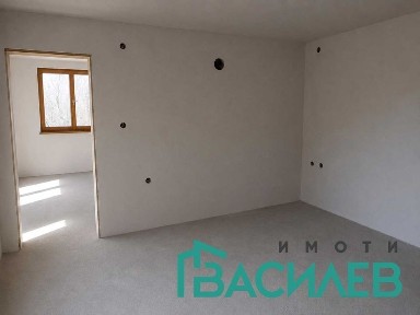 Продава КЪЩА област Перник, с. Слаковци