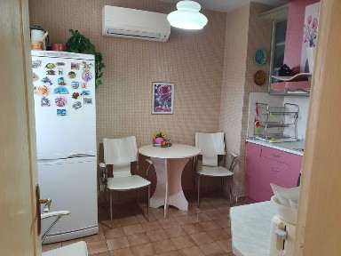 2ст+кухня, монолит, 75 кв. м., ет. 4,ПВЦ дограма, много добър, Абаята