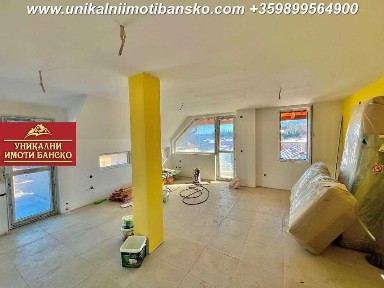 Страхотна гледка! Четиристаен апартамент за продажба в Разлог