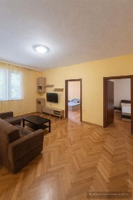 Четиристаен апартамент в гр. Варна, Зимно кино Тракия!
