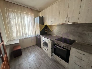 Етаж от къща в Варна-Виница площ 110 цена 1250