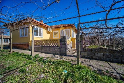 Къща в Добрич, област-гр. Шабла площ 93 цена 118500