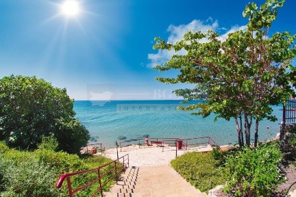 Първа линия мореПанорама Фортплаж Робинзон