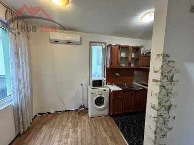 Двустаен до Стадион 