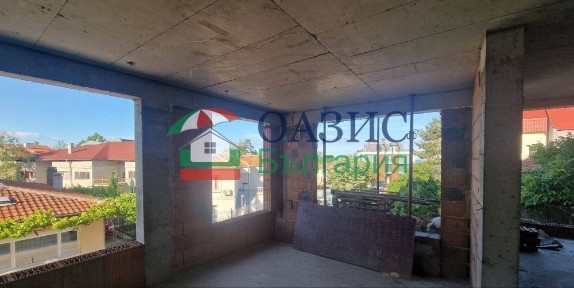 Тристаен апартамент, 2 ет., 
