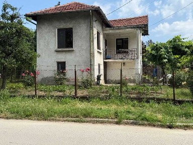 Къща за продажба в квартал на Габрово