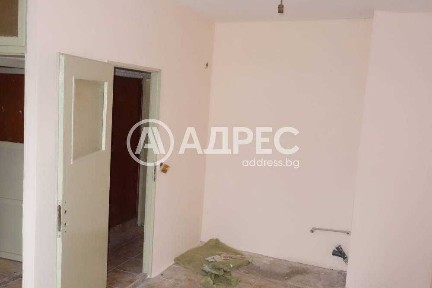 Двустаен разширен апартамент в централата част на ж. к. Орел