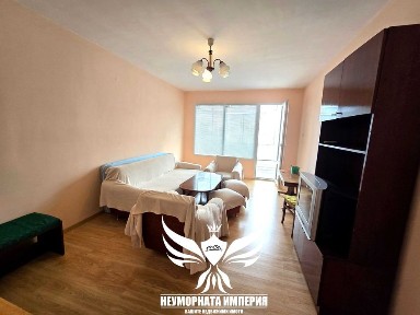 Продавам тристаен апартамент с площ от 62кв. м. на 8 етаж в гр. Асеновград кв. Запад