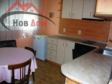 Двустаен в кв. Бузлуджа