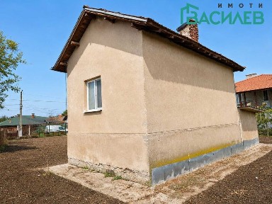 Продава КЪЩА област Перник, с. Студена