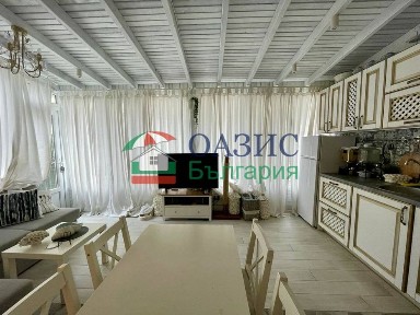 Тристаен апартамент в комплекс Sun Gate, 135 кв. м., Слънчев бряг