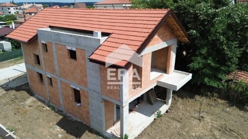 Ексклузивна, двуетажна, новострояща се къща с Акт 14 за продажба, със