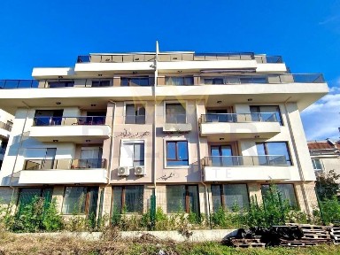 3-стаен в Бургас-Сарафово площ 145 цена 238280