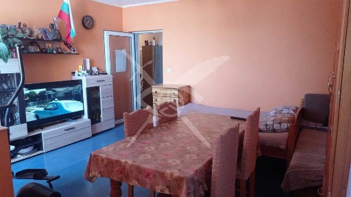 Тристаен апартамент в Изгрев 108419