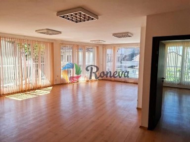 Офис в Варна-Гръцка махала площ 87 цена 730
