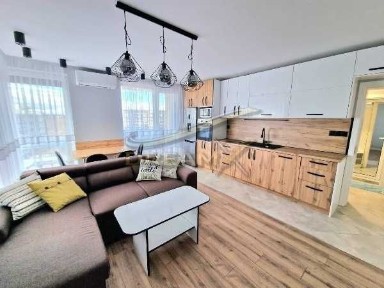 Луксозен апартамент в кв. Остромила! 71452147