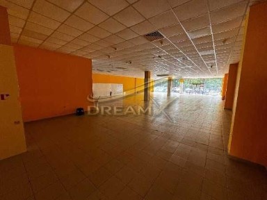 Търговски комплекс в Центъра на гр. Пловдив! 71885787