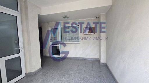 Двустаен апартамент с югозападно изложение в гр. София, Люлин 8