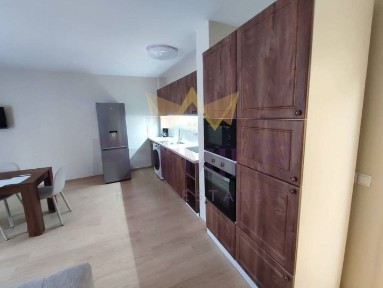 3-стаен в Варна-Конфуто площ 86 цена 1400