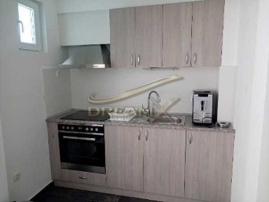 Етаж от къща под наем във Войводиново! 71698717