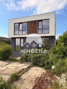 Продава къща с морска панорама в м-т Траката, РЗП: 230 кв. м