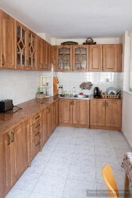 Тристаен апартамент в гр. Варна, Лятно кино Тракия!