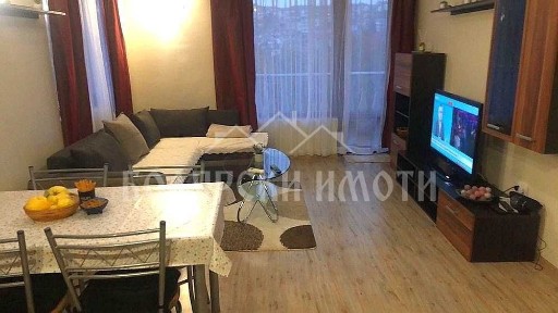 Уютен двустаен в Широк Център