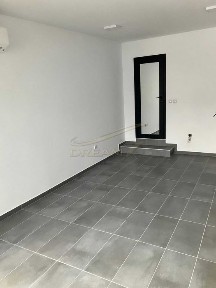 Дава се под наем офис в Мараша! 7518357