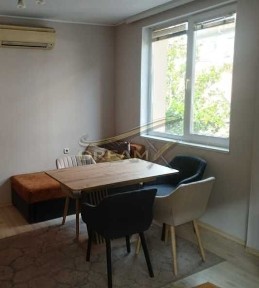 Дава се под наем етаж от къща в Смирненски! 71866557
