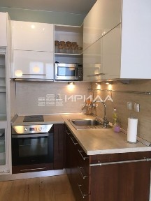 Двустаен апартамент в квартал Дружба 2