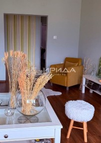 Южен тристаен апартамент в кв. Стрелбище