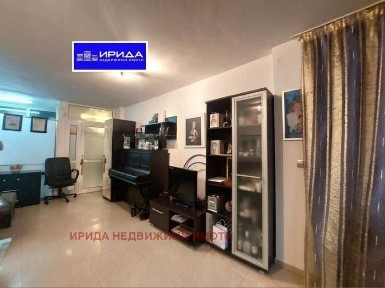 Просторен тристаен обзаведен апартамент в Бели Брези