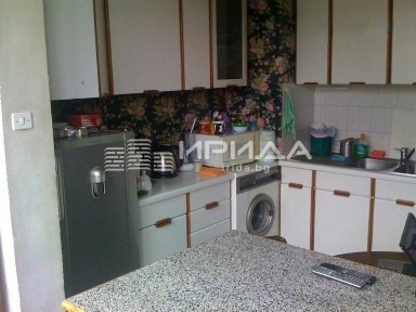Продажба 3-стаен гр. София - Център