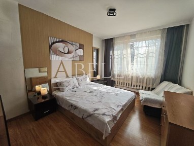 3-стаен в София-Света Троица площ 92