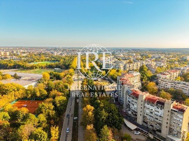 Магазин в Добрич-Добротица - Варненска площ 139 цена 184000