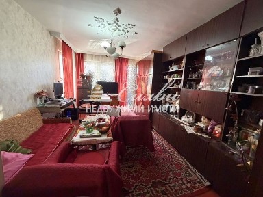 Област Шумен, гр. Шумен, Боян Българанов 1