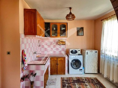 Къща в Карнобат 48021