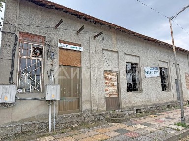 Продава складово помещение - магазин в гр. Каспичан