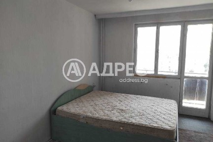 Тристаен апартамент в ж. к. 
