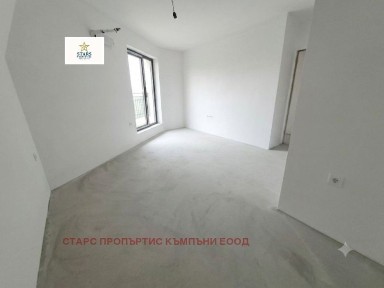 Продажба 3-стаен гр. Варна - Гръцка Махала 110m²