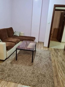 Двустаен, под наем, кв. Банишора