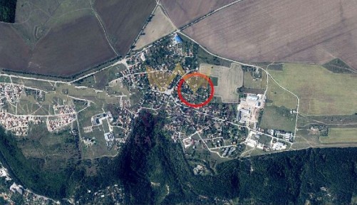Парцел с постройка в с. Каменар