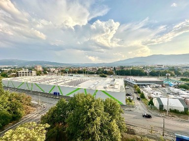 Двустаен в Дружба 2 с гледка към Витоша