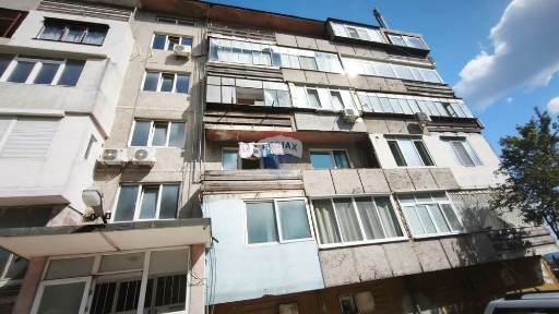 Двустаен апартамент, кв. Възраждане, гр. Варна ТЕ