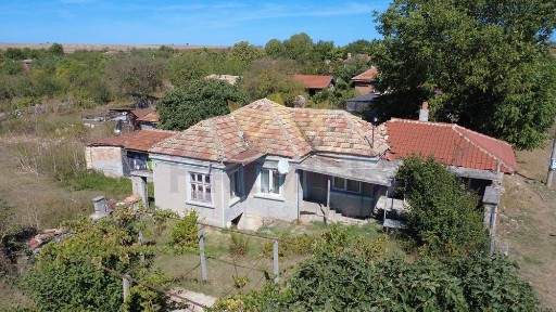 Област Варна, с. Момчилово
