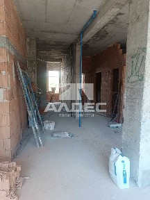 Продава се офис в новострояща се сграда в Банишора!