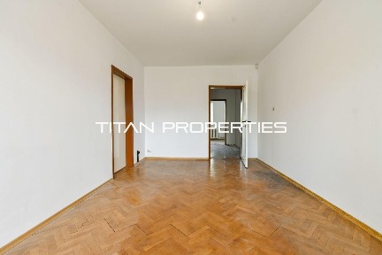 Тристаен, продажба, ж. к. Стрелбище